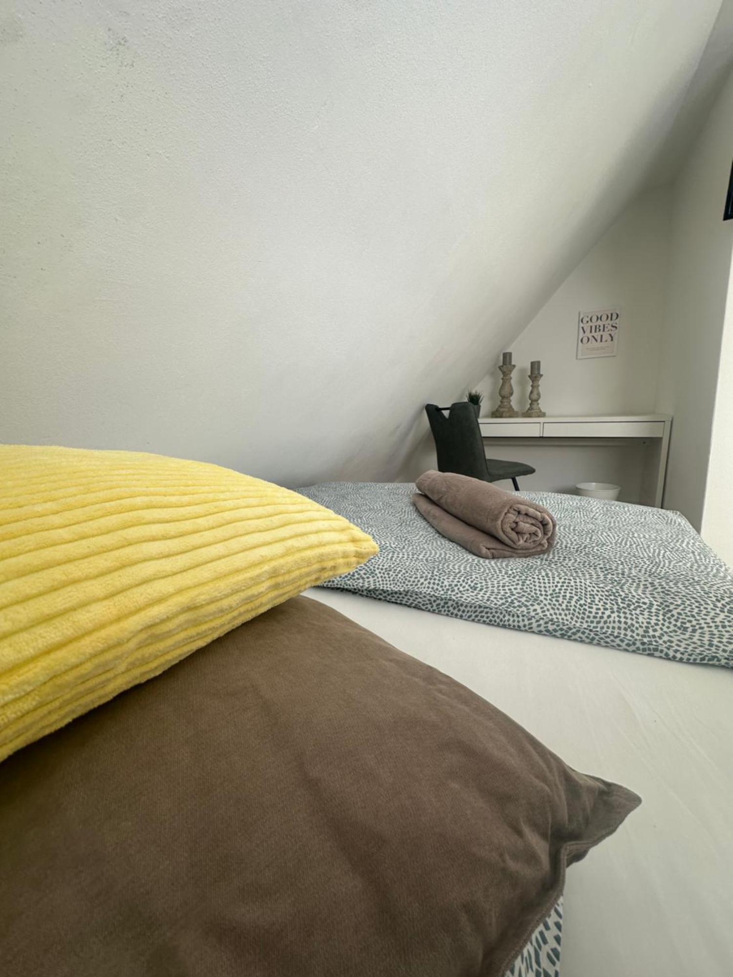 Neckarnest Ferienwohnung Neckarwestheim Esterno foto