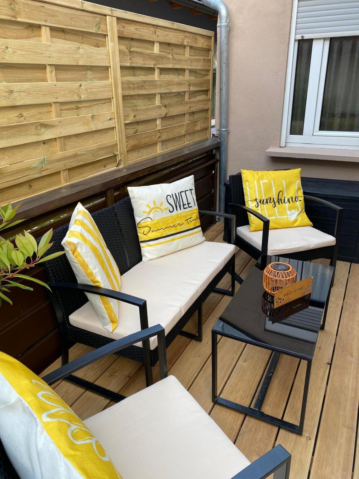 Neckarnest Ferienwohnung Neckarwestheim Esterno foto